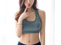 灰色运动背心性感气质美女喷鼻血写真