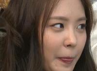 男人吸女人的奶奶故事h动态图 男同桌吸我奶动态图