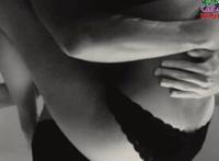 两个男人和一女人做爰:女人喜欢两个男人日她