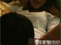 主播混入女生宿舍:浙江试衣间照片