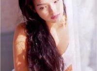 舒淇丝袜美腿:舒淇天涯扒皮图,舒淇红衣写真