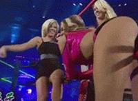 二次元少女束缚产卵图:邪恶触手产卵动志图片