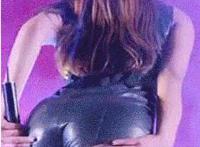 女人真的憋不住了视频:各种憋不住尿裤子视频