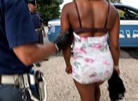 现在还有性奴市场吗:非洲性旅游,性奴女