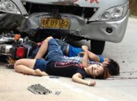 最新交通事故图片:车祸现场恐怖图片