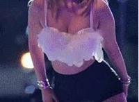 老师奖励我进入她身体:我进入了姐姐的身体