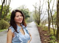 风韵饱满良家女:转载美丽大姐图片,风韵犹存的成都妇女