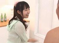 女生洗澡视频在线播放:小学女生五年级洗澡,男生帮女生洗澡视频