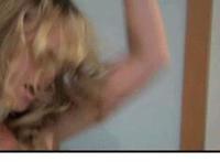 爱爱爱爱到要吐:腿张开爱爱爱动态图