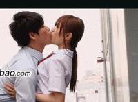 老公不要了受不了了:我穿小肚兜老公受不了