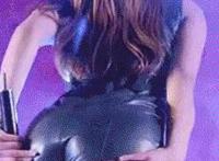 王馨瑶哺乳枕sohu:荟氏哺乳枕王馨瑶视频