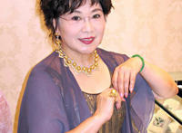 与风韵犹存的中年女人尴尬图片:半风韵犹存的女人们