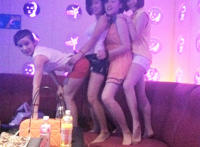 ktv公主陪客全部图片:夜总会公关小姐服务图