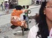  女儿发现我和女婿做了:母亲和女儿女婿一起住