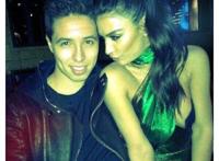 阿娜拉资料照片