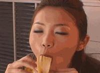 二次元颜面骑乘动态图:美女颜面骑乘动态图