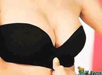 18号与克林爱的初体验:18号和克林的邪恶图片