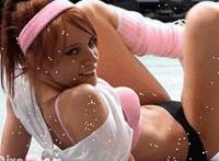 和女同桌做这种羞羞事:我和同桌的故事动态图