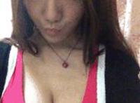 亚洲图片区偷拍自拍图片:亚洲是图p1