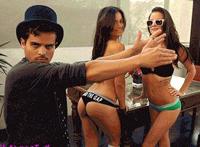 赤裸裸的现实图片百度:33张赤裸裸的女生图