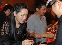 赖昌星和杨钰莹睡觉:杨钰莹羞辱门