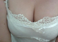 漂流瓶女生自拍23p:微信发来的自拍照片