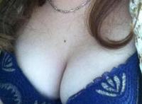 女生膝盖淤青代表啥:微信漂流瓶木耳