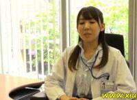 女友睡着了怎么玩她:我的女友叫小伊