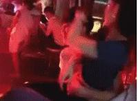 裸美女照片不遮挡动态图片:美女的内裤里有什么