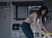 rosi小莉大概多少岁:rosi小萝莉小莉全身