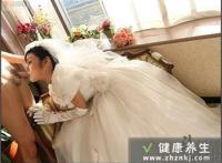 陈慧琳吃老公鸡图片:陈慧琳让老公吸奶照片