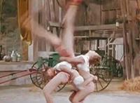 男人叉叉叉动态图:男生和女生叉叉频播放