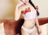 女生的内裤有多脏图片:美女裙子里的内裤