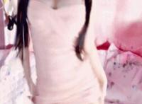 张馨予遭男粉骚扰:张馨予三男一女