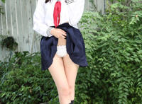 邻家雪姨再深一点42章:每一下都深得让她抽气