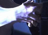 64张裸持照片:赤裸裸的人性照片