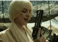 女人给男人吸棒棒动态图:含着男人棒棒一晚上