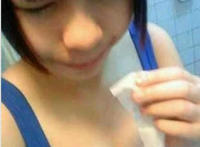 qq空间00后姐让你火:00后女神夏琦薇