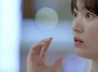 遥控器在手邪恶动态图:女性用振动棒真实视频