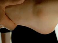 暴走魏蜀吴美女图片:全裸床战被揉胸视频