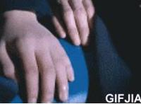 嗯啊哦再快点门卫大叔:喜欢大叔在我里面