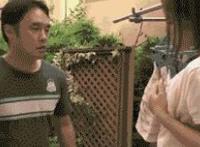 下雨躲雨gif番号:躲雨被x番号,避雨的番号