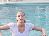 东北闹洞房很黄很暴力:闹洞房玩新郎下体游戏