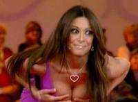 和陌生人在电梯里里做:我在电梯被陌生人顶