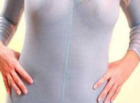 美女内裤夹缝内裤一直夹屁眼怎么办