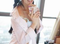 陪读妈妈的真实故事朋友家妈妈的内衣