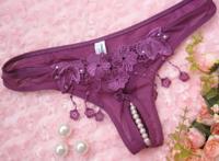 没有布只有珠子的内裤图片欣赏:女生早上起床内裤湿的