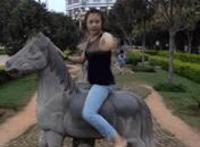 嗯爽小嘴真紧下面的小嘴也要吃