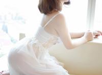 阳唇是什么样子的美女人体艺术图