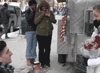 上别人的妈妈动态图我初中同学的妈妈